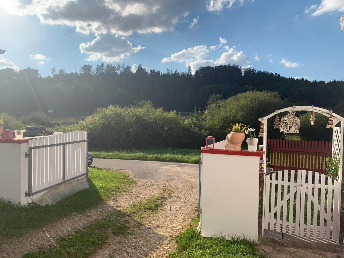 La Toskana Apartment Ihr Rueckzugsort Am Regen Zeitlarn エクステリア 写真